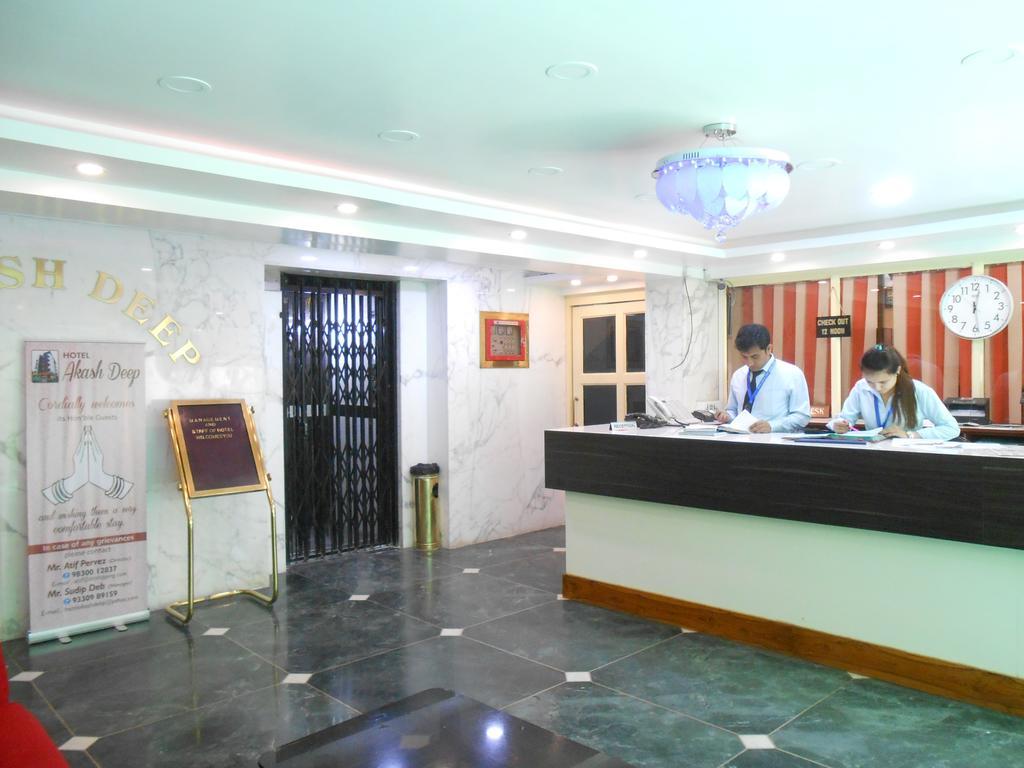 Hotel Akash Deep Колката Екстериор снимка