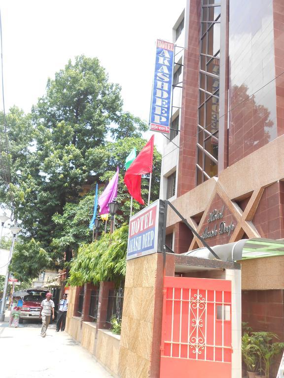 Hotel Akash Deep Колката Екстериор снимка